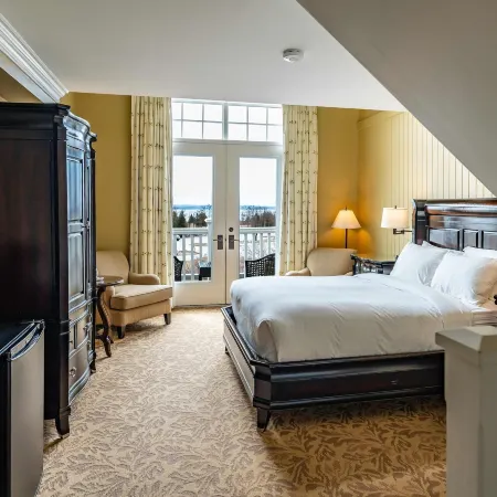 The Inn at Cobble Beach
