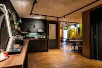 BUD Gett Hostels - breakfast