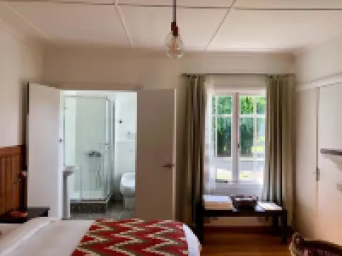 皮歐尼羅酒店 酒店