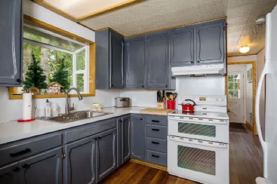 Chiwawa River Chalet 3 Bedroom Home by NW Comfy Cabins by RedAwning