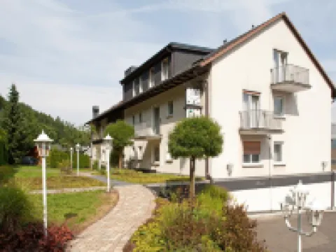 Luckai Hotel & Restaurant Inhaber Dennis Burmann Hotels in Meschede