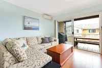 Marj04- Holiday in Mooloolaba