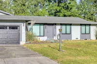 Golf, Hike, Dine & Relax: Home in Port Orchard - 2 estrellas
