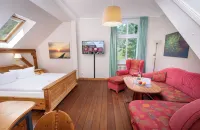 Hotel Schlösschen Sundische Wiese Zingst Hotels in Zingst