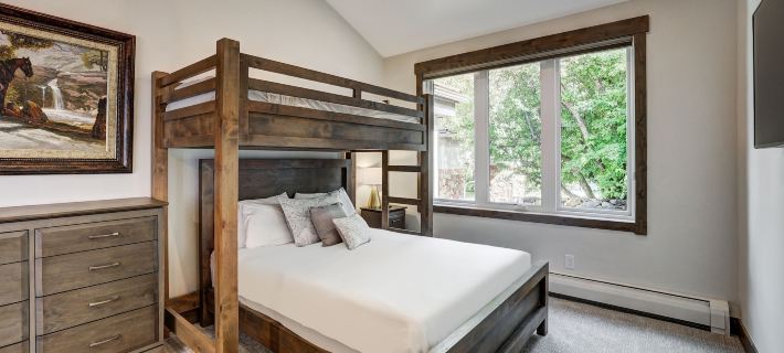 Fully Renovated 2 Bedroom in Arrowhead Village! Condo Hotels in Edwards