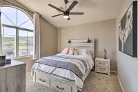 Complimentary Heated Pool Goodyear Getaway! - balcony