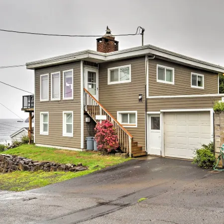 Exquisite Oceanside House w/ Pacific Views & Deck! Hotels in Oceanside