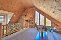 Family-Friendly Gresham Getaway w/ Game Room! - parking