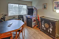 2 Mi to Goodyear Ballpark! Home w/ Poolside Oasis - parking