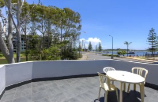 Palm Court Motor Inn