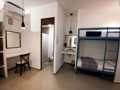 HOSTAL DEL MAR