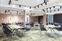 Ramada by Wyndham Slatina Parc Hôtels à : Slatina