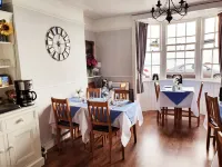 Lyndale Guest House - Beach