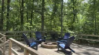 Spacious Deck and Cozy Fire Pit - Inviting Glamper Escape Hotels in DeKalb County