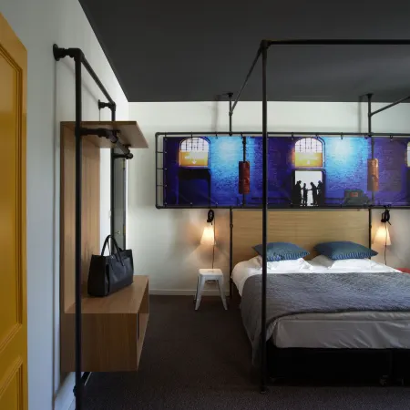 Zoom Hotel Отели рядом с достопримечательностью «Парк Тенбош»