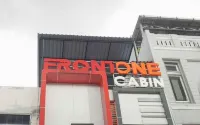 Front One Cabin Sunter Hotel di Sunter