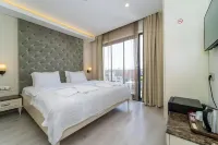 Rooms365 - Kitchens
