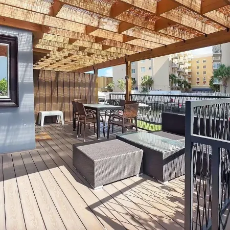 Luxury RiverFront by Renzzi