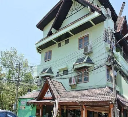 Phunyanuch Hotel