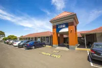 Nightcap at Sylvania Hotel - Motels