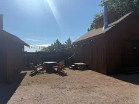 5 minutes from the world-famous Gunsite Firearms Academy! Hotels in Paulden