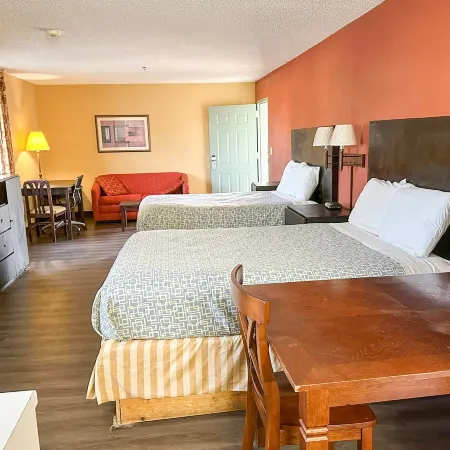 Garden Inn & Suites