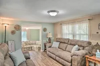 Peaceful Satsuma Escape w/ Dunns Creek Access - Parkering