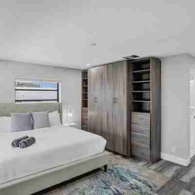 7BR w/ Heated Pool Jacuzzi, Theatre Rooms