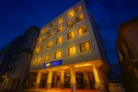 FabHotel White House - Nr Sinhagad Speciality Hospital Hotel di Ghera Sinhagad