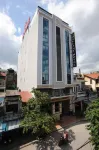 河內加倫特酒店 鄰近河內經營與技術大學的酒店