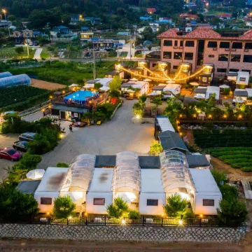 Jura Kikaraban in Ganghwado Отели рядом с достопримечательностью «Хвадо-тондэ»