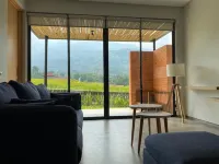 Lenirra Villa & Resto