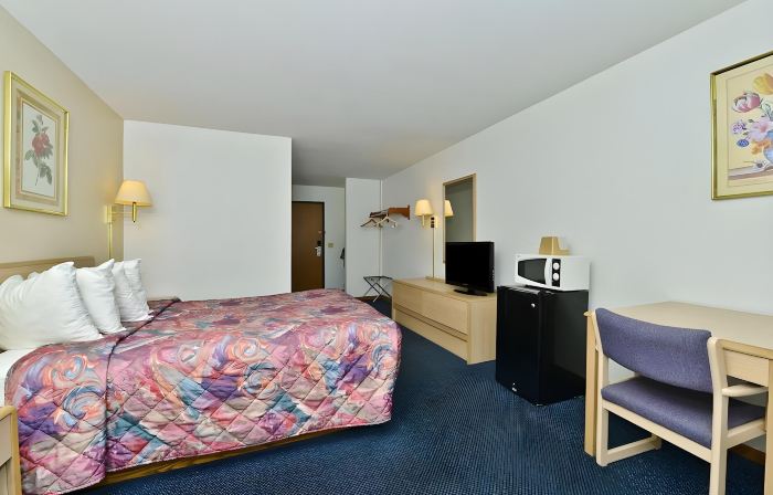 Americas Best Value Inn Champaign