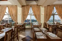 Stella Blue Seaside Resort Hotels in Aposelemis