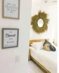 Bright 2BR Condo w/ Pool, Walk to Beach + Downtown