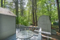 Cottage by the Pond the Perfect Cozy Escape!