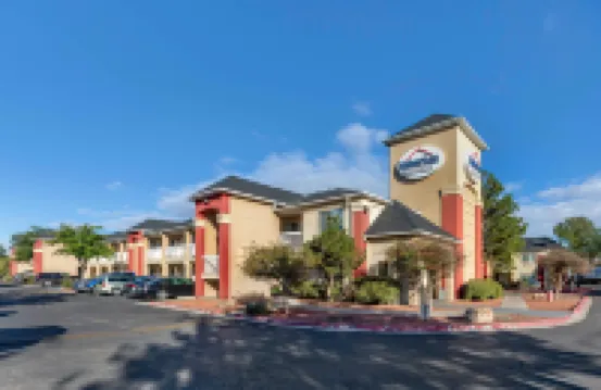 Suburban Studios Albuquerque Uptown