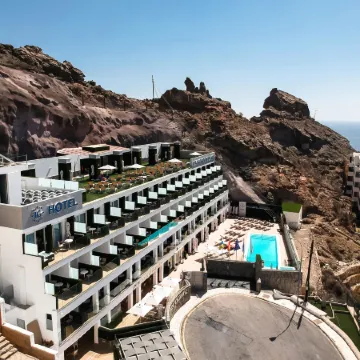 IG Nachosol Atlantic & Yaizasol by Servatur - Adults Only