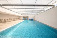 GuestReady - Golden sea view retreat - Strand