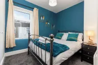 The Terrace by the market.2 bedroom terraced house close to the centre of town. Hotel a Guisborough