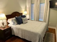 Waterfront and boardwalk 2-bedroom, 1- bath apartment in Historic Georgetown, SC