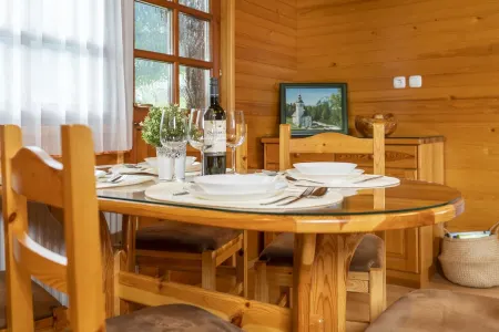 CHALET AJDA, VACATION HOME Отели в г. Копривник-у-Бохіню