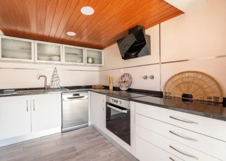 Delightful 1-bedroom house in Sertã Отели в г. Сертан