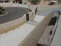 55m² apartment in quiet residence with swimming pool. Hotels in Villeneuve-les-Beziers