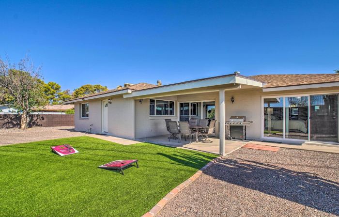 Patio and Yard Pet-Friendly Gem in Litchfield Park!