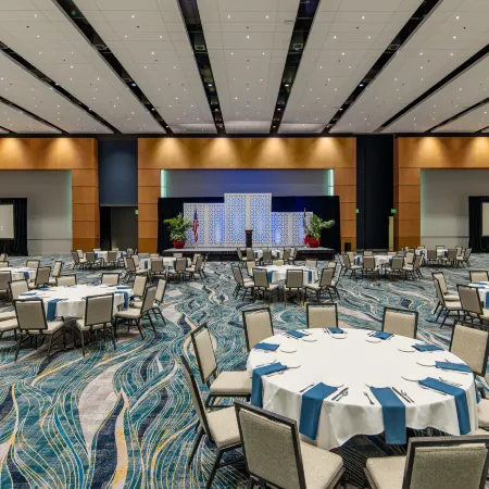 DoubleTree by Hilton Cedar Rapids Convention Complex Hotels in Cedar Rapids