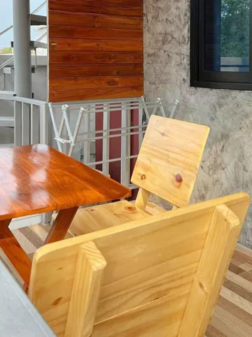 รูปภาพของซาแมนต้า บาย เดอะฮิลล์