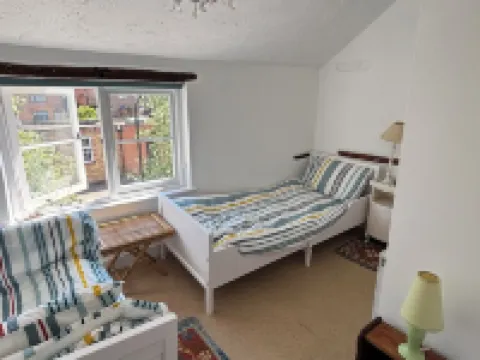 16th century lace makers cottage in the heart of rural England Hotels in Buckingham