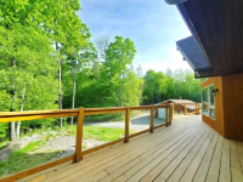 Beautiful Cottage Retreat in Huntsville, Muskoka