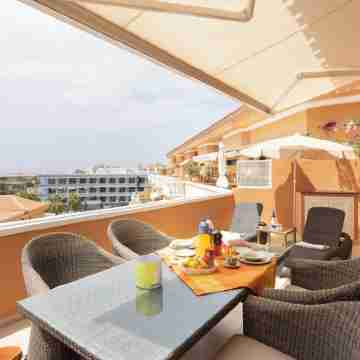 Playa Las Vistas 5 close to the sea + beach, wifi, terrace, heated pool Dining/Meeting Rooms